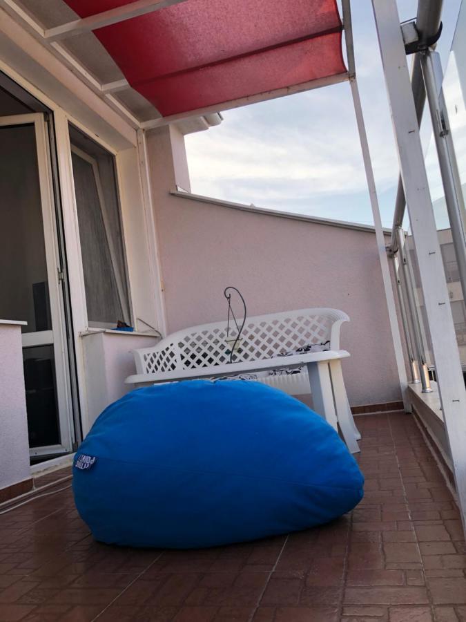 Milos Apartments Pomorie Eksteriør billede