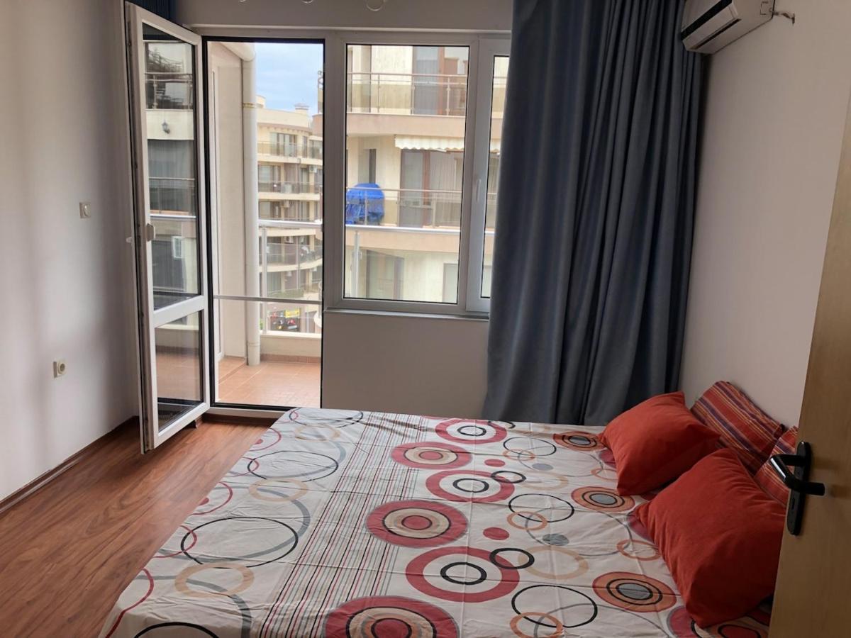 Milos Apartments Pomorie Eksteriør billede