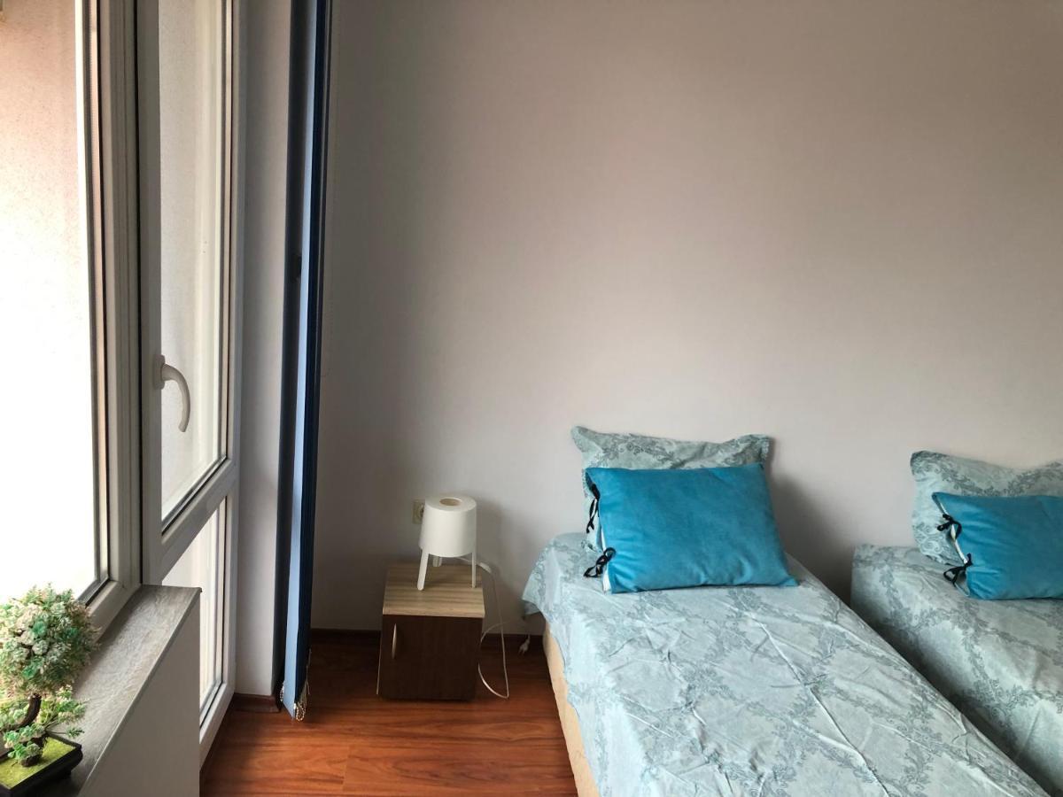 Milos Apartments Pomorie Eksteriør billede
