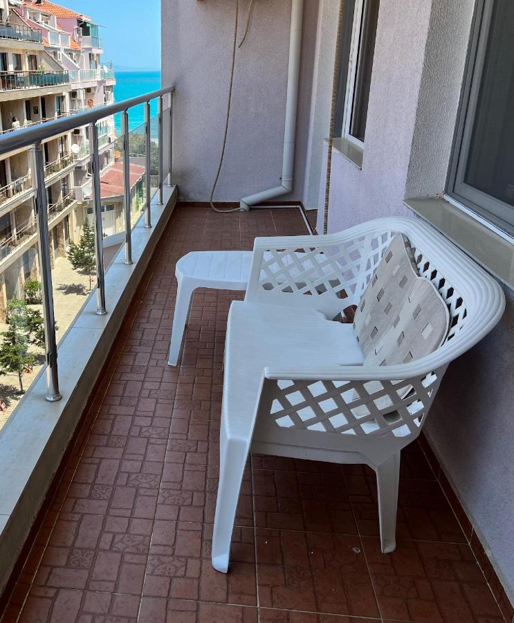 Milos Apartments Pomorie Eksteriør billede