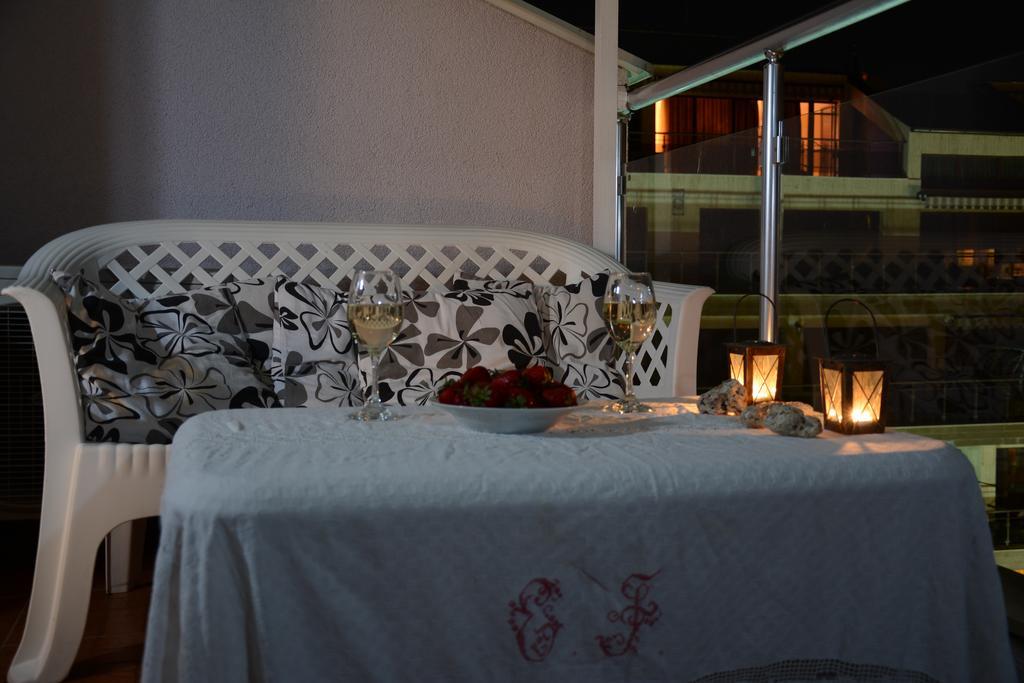 Milos Apartments Pomorie Eksteriør billede