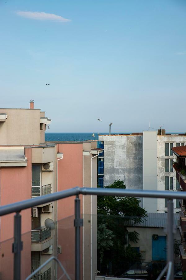 Milos Apartments Pomorie Eksteriør billede